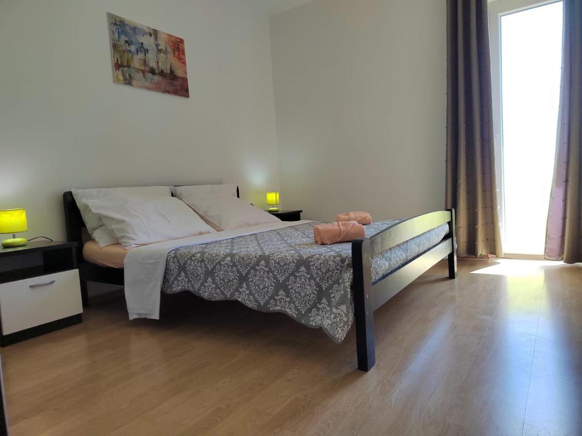 Apartman Memories Трогир Экстерьер фото