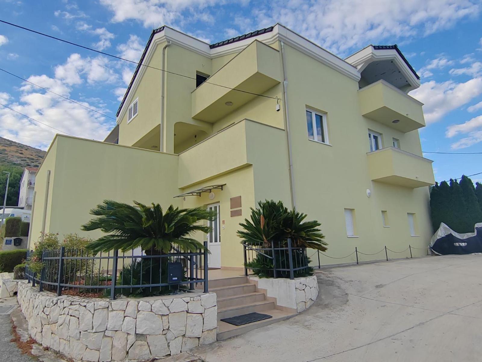 Apartman Memories Трогир Экстерьер фото